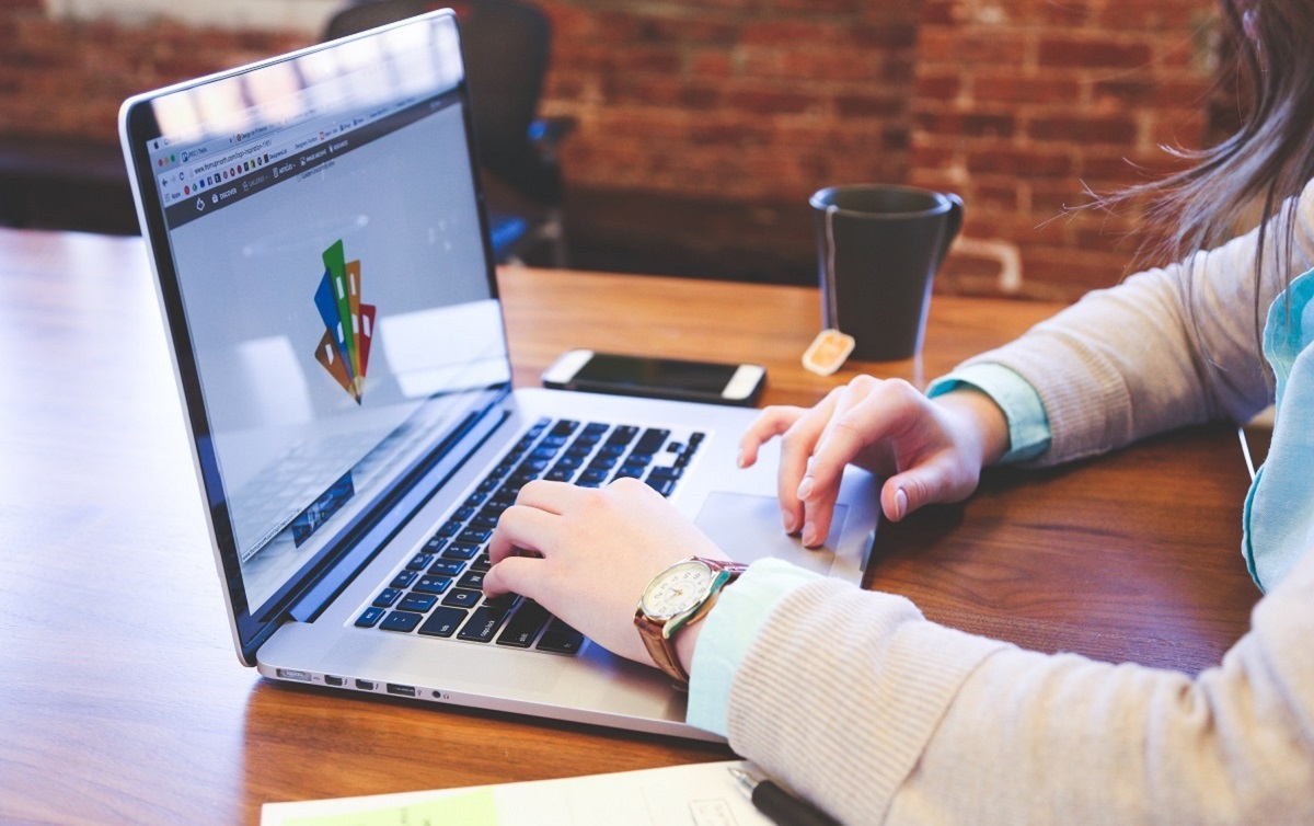 TALLERES CULTURALES A DISTANCIA