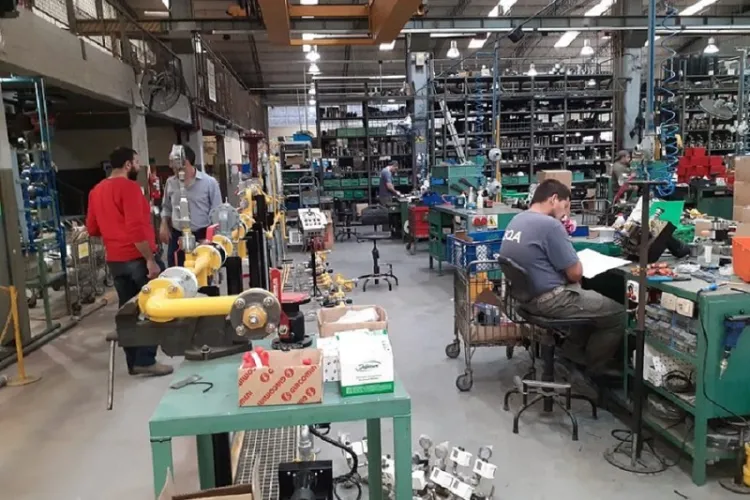 CONTINÚAN LAS CLÍNICAS TECNOLÓGICAS EN INDUSTRIAS Y EMPRESAS LOCALES